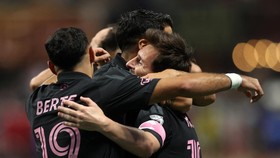 ATLANTA, GEORGIA - OCTOBER 17: Lionel Messi #10 of Inter Miami CF celebrates scoring his team's third goal with teammates during the MLS match between Atlanta United FC and Inter Miami CF at Mercedes-Benz Stadium on October 17, 2026 in Atlanta, Georg