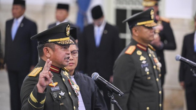 FOTO: Kebakaran Hutan Hingga Penangkapan Bupati Klaten