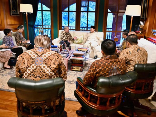 Presiden Republik Indonesia Prabowo Subianto menerima kunjungan kerja Sekretaris Jenderal Perserikatan Bangsa-Bangsa (Sekjen PBB) Antnio Guterres di kediaman pribadi Presiden di Hambalang, pada Minggu, 18 Oktober 2026.