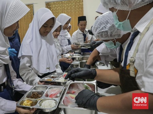 Kegiatan uji coba pendistribusian MBG dengan sistem prasmanan selama 3 hari di SD Al Iqro Mataram, Kota Mataram terbukti efektif meminimalkan sisa makanan.
