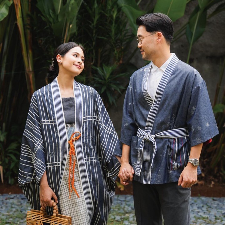 <p>Kabar bahagia datang dari artis Maudy Ayunda. Bintang film <em>Para Perasuk</em> ini baru saja mengumumkan kabar kehamilan pertamanya di media sosial Instagram. Maudy hamil anak pertama setelah empat tahun menikah dengan Jesse Choi. (Foto: Instagram @maudyayunda)</p>