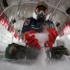 BMKG melaporkan hujan di Sumatra dan Kalimantan setelah operasi modifikasi cuaca. Metode dry ice dan NaCl digunakan untuk mengurangi kebakaran hutan.