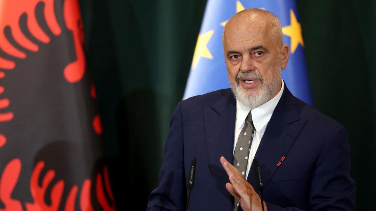Demo Albania Meluas, PM Edi Rama Bersikukuh Ogah Mundur