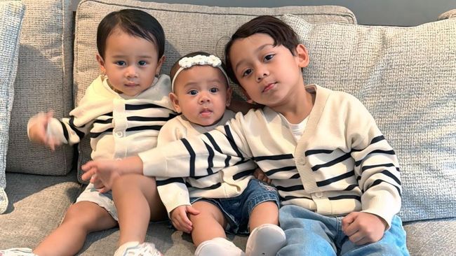 Kompak dan Bikin Gemas! Intip Momen Manis Ketiga Anak Lesti Kejora dan Rizky Billar