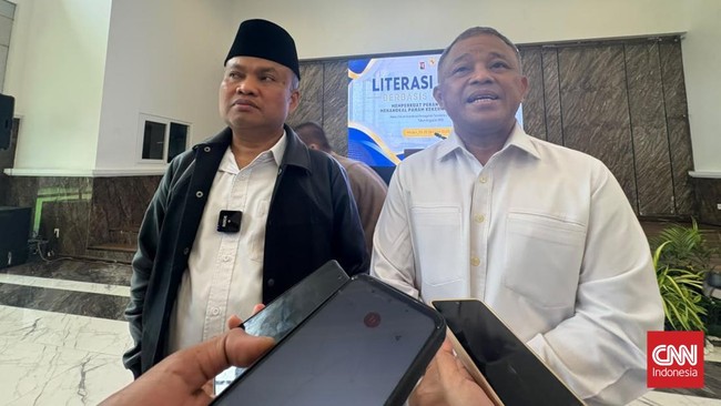 Plt Direktur Pemberdayaan Masyarakat Badan Nasional Penanggulangan Terorisme (BNPT) Irjen Pol Wawan Ridwan dalam Kegiatan Literasi Digital Berbasis Moderasi Memperkuat Peran Guru dalam Menangkal Paham Kekerasan pada Siswa Melalui Forum Koordinasi Pen