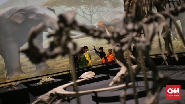 Cara Seru Siswa SLB Kenalan dengan Arca Ganesha di Museum