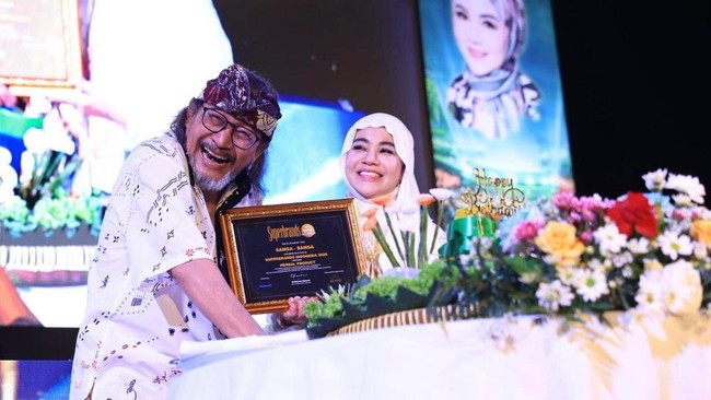 Mahkamah Agung (MA) menolak permohonan peninjauan kembali (PK) atas tiga pendaftaran merek Tamba Waras Bali Kutus Kutus