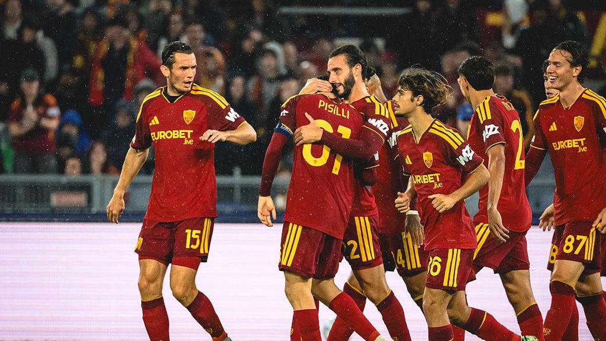 Roma Vs Slovan Bratislava: Il Lupi Mengamuk untuk Menang 4-0 — NadiKabar.com