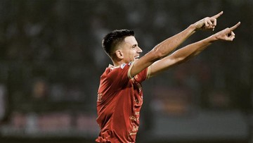 Sorotan Dunia Olahraga CNN Sport : Klasemen Super League usai Persija Bantai Arema 5-1