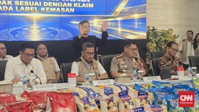Bareskrim Polri membongkar peredaran lima merek beras fortifikasi bodong di pasaran yang tidak sesuai standar mutu dan kualitas. Direktur Tindak Pidana Ekonomi Khusus Bareskrim Polri, Kombes Suhasto mengatakan pihaknya telah menemukan alat bukti yang