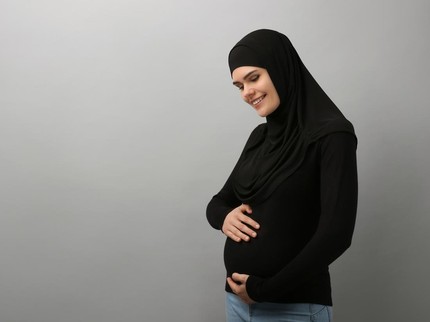 Kenapa Orang Hamil Sebaiknya Tidak Boleh Melayat? Ini Pandangan Islam dan Medis