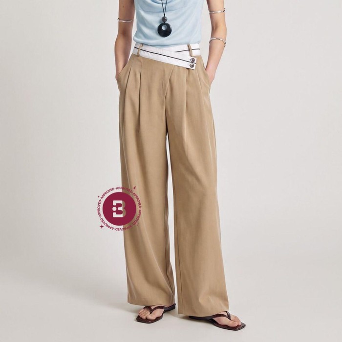 Leggy™ Asymmetric Waist Pants (Khaki)
