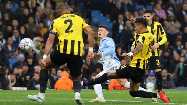 Manchester City vs AEK Athens