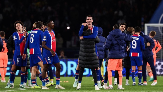 Paris St Germain vs Barcelona