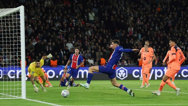Paris St Germain vs Barcelona