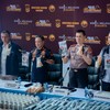 Ditresnarkoba Polda Metro Jaya membongkar dua pabrik obat keras ilegal jenis Tramadol dan Triheksifenidil di wilayah Kabupaten Sukoharjo, Jawa Tengah. Dalam kasus ini, polisi turut menangkap 16 orang tersangka.