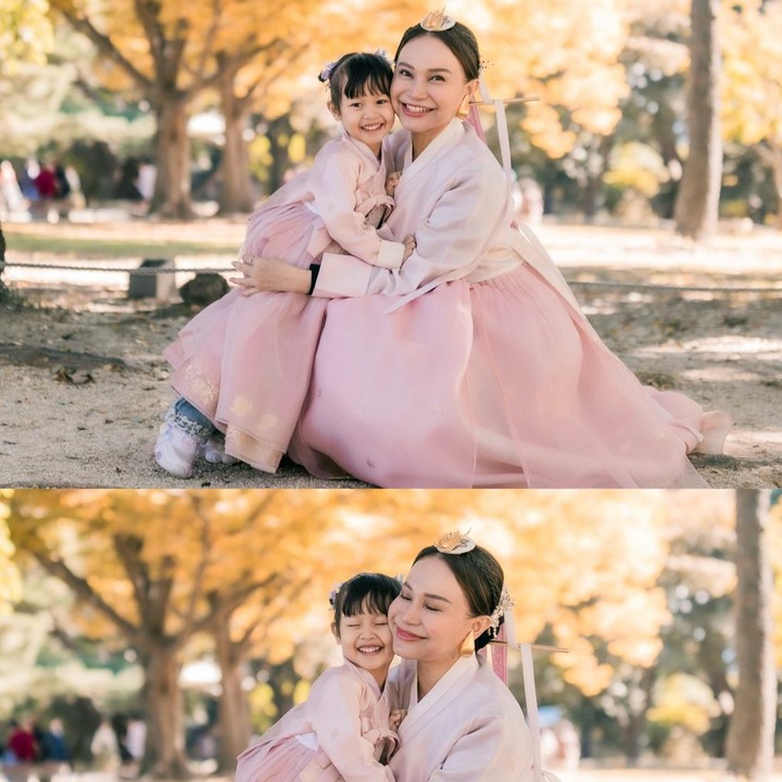 <p>Penyanyi Rossa baru-baru ini liburan ke Korea Selatan untuk menghabiskan momen spesial bersama sang putri Raina Mikayla Almahyra, yang berusia dua tahun. Melalui unggahan di Instagram, Rossa membagikan momen ini, Bunda. (Foto: Instagram @itsrossa910)</p>