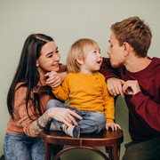5 Cara Melatih Anak Berpikir Kritis