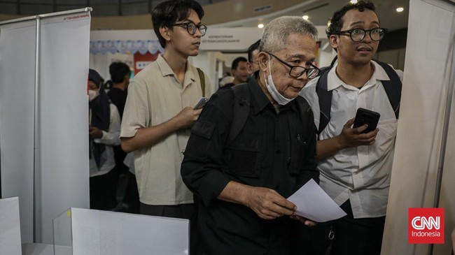 Kisah Lansia dan Difabel yang Mengadu Nasib di Karir Jakarta Expo 2026