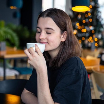 3 Cara Minum Kopi Tanpa Bikin Perut Buncit