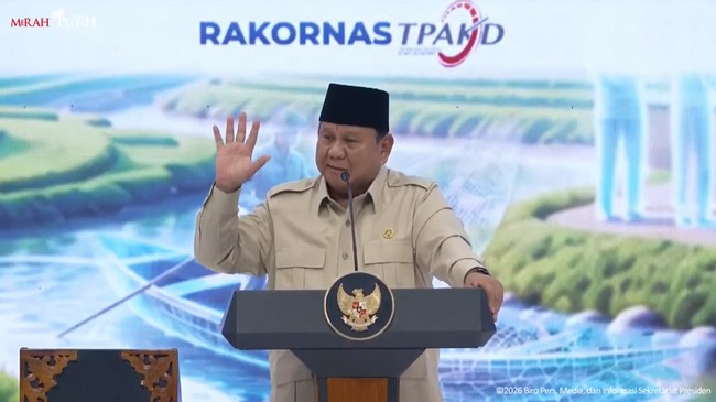 Presiden Prabowo Subianto berpidato di Rakornas TPAKD Tahun 2026, Jakarta, 22 Oktober 2026.