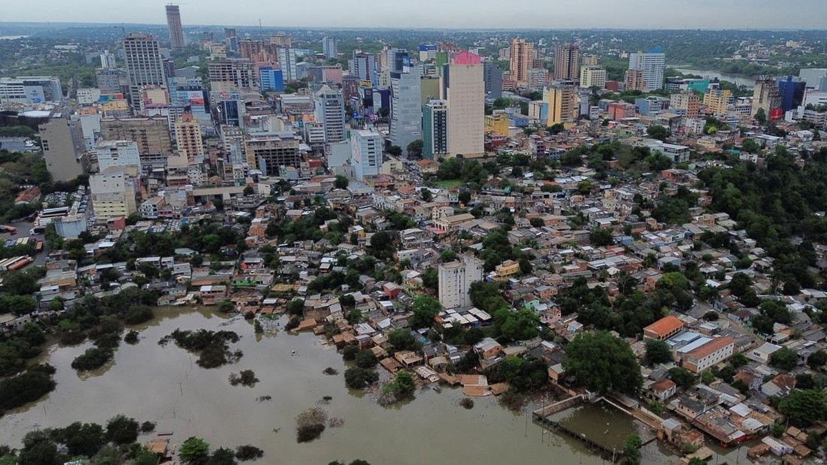 Penampakan Kota Berubah Jadi "Danau" Usai Hujan Deras Mendadak