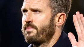 thumbnail video michael carrick