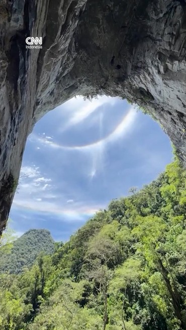 Fenomena Langka Air Terjun Indah di Langit Brazil