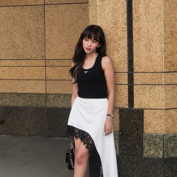 Get The Look: Inspirasi Tampil Cute dan Effortless ala Ummi Quary