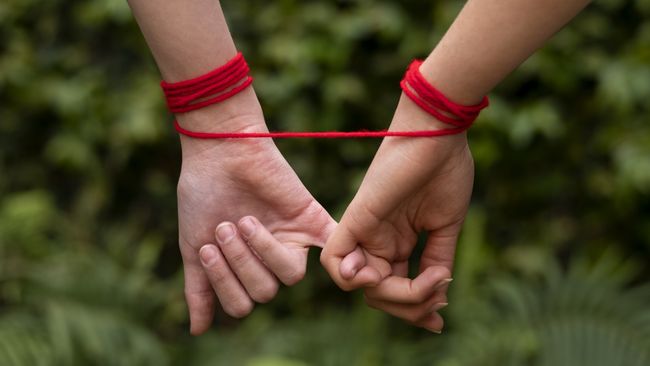 Mengenal Red String Theory, Kepercayaan tentang Jodoh Menurut Budaya Jepang dan Tiongkok