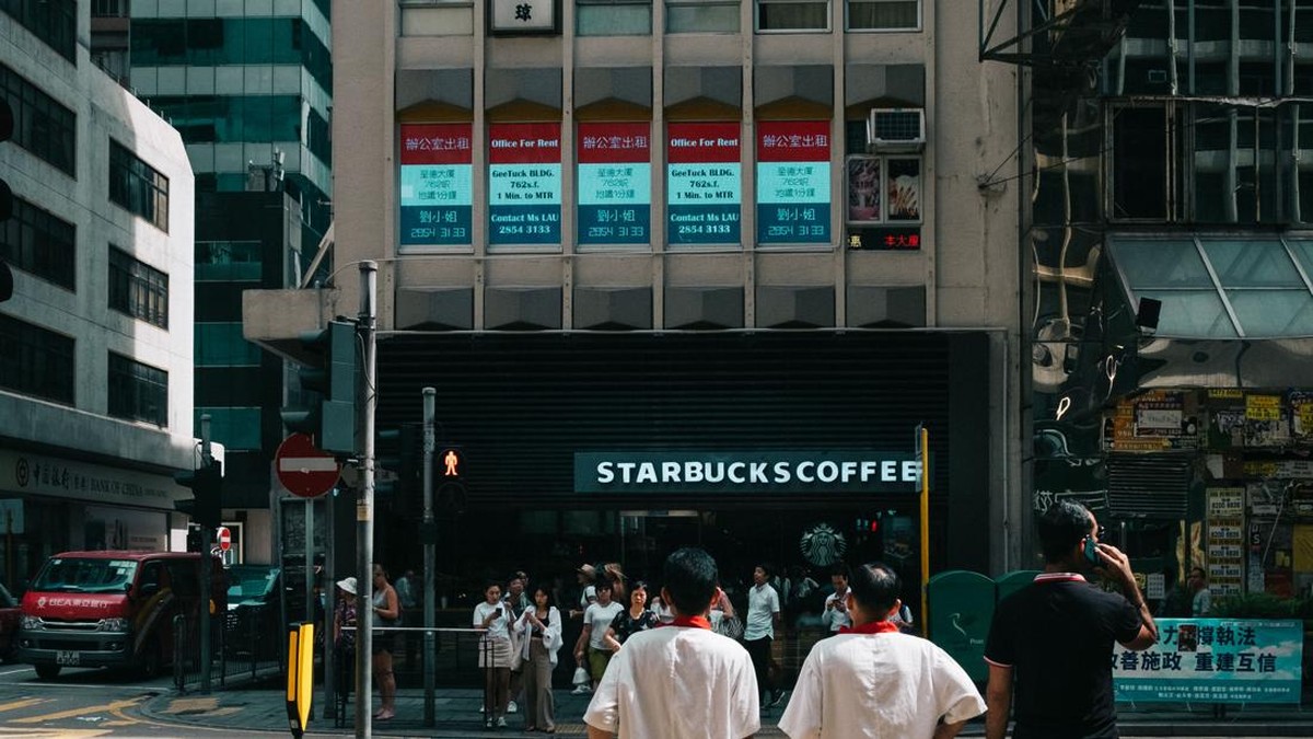 Starbucks Kelahi Lagi dengan Orang Korea, Begini Kronologinya