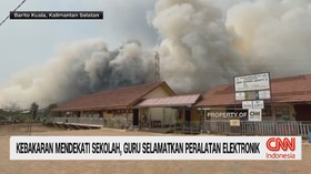 Kebakaran Mendekati Sekolah, Guru Selamatkan Peralatan Elektronik