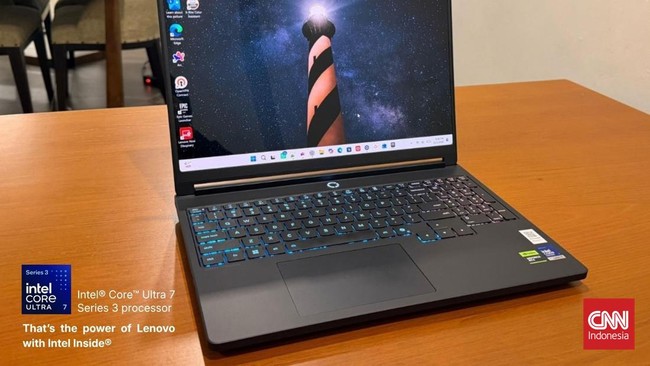 Legion 5i Gen 11 (15IAX11) hadir dalam warna Eclipse Black, dengan ketebalan 18,95 milimeter, dan bobot mulai 1,87 kilogram