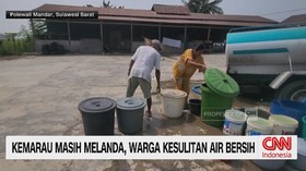krisis air bersih, kemarau panjang, Polewali Mandar, Cimahi, sumur mengering, warga antre air, kekeringan 2026, air bersih,