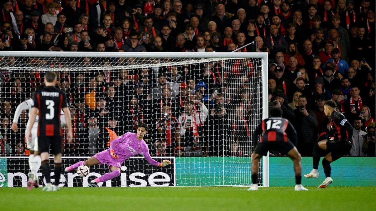 Hasil Liga Europa: Bournemouth Hantam AC Milan 3-0 — NadiKabar.com