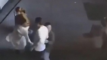Detik-detik Gempa M 7 Guncang China, Kepanikan Warga Terekam CCTV