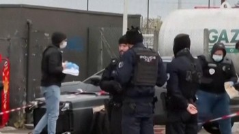 Situasi TKP Insiden Penembakan dekat Paris Tewaskan 1 Orang