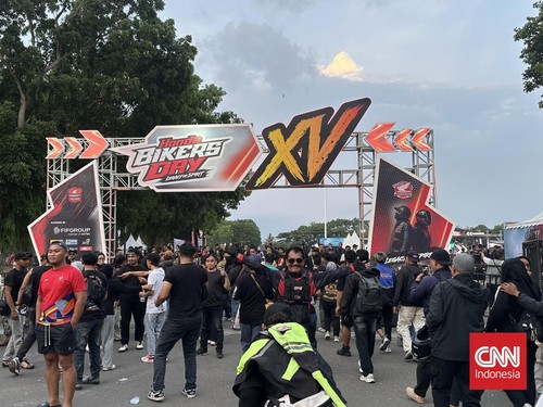 Puncak rangkaian acara Honda Bikers Day (HBD) 2026 resmi digelar di Lapangan Panglima Besar Jenderal Sudirman, Ambarawa, Jawa Tengah, Sabtu (24/10).