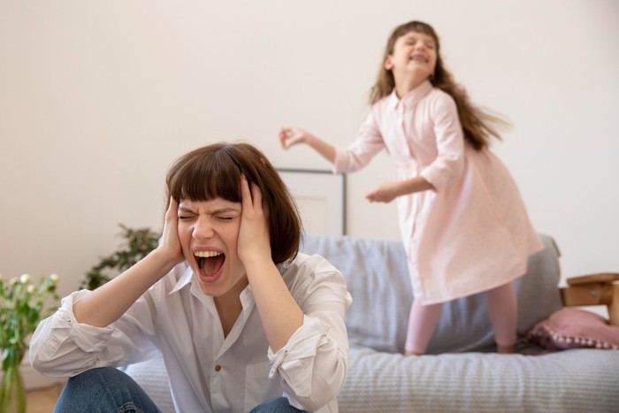 Kebiasaan orang tua yang tanpa sadar membuat anak manja adalah tidak memiliki batasan