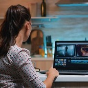4 Tips Cerdas Mengatur Waktu bagi Freelancer yang Bekerja dari Rumah