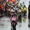 MotoGP - Australian Grand Prix - Phillip Island Grand Prix Circuit, Phillip Island, Australia - October 25, 2026 Ducati Lenovo Team's Francesco Bagnaia and Monster Energy Yamaha MotoGP's Alex Rins during the parade lap after the race gets cancelled d