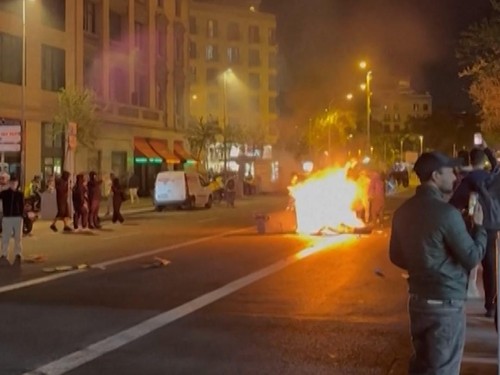 thumbnail video aksi barcelona
