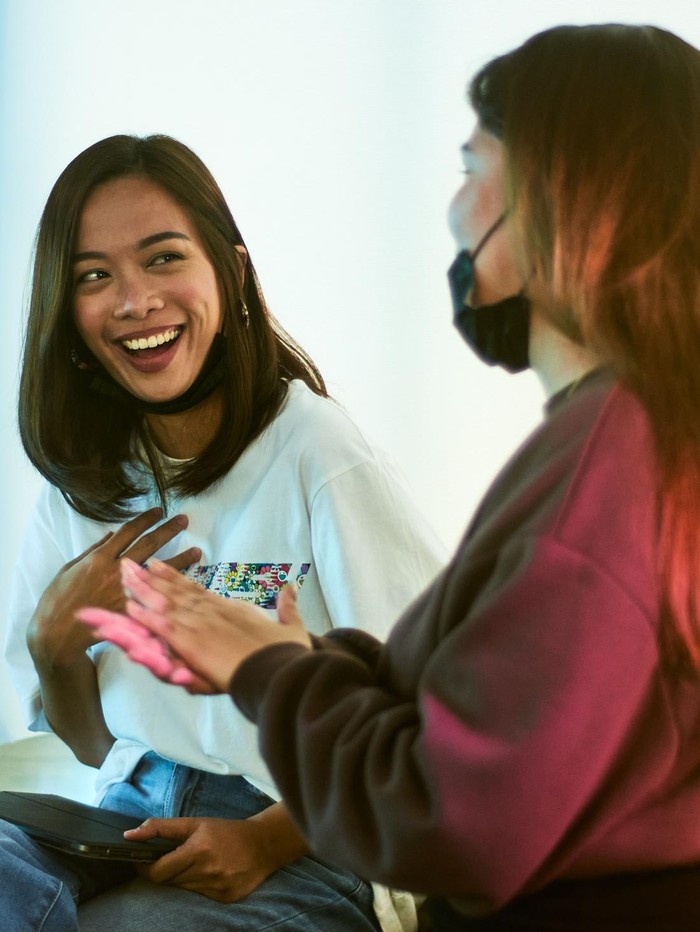 4 Cara Mengenali Orang yang Jealous sama Kamu dari Ucapannya