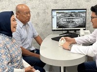 Nenek-Kakek Dental Care Center: Perawatan Gigi Khusus Lansia dari RSGM YARSI