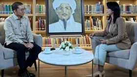 MENGHIDUPKAN KEMBALI WARISAN SYEKH YUSUF MELALUI BUDAYA DAN NARASI. FADLI ZON