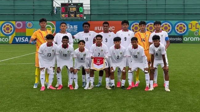 Timnas Indonesia U-15 bermain imbang 1-1 dengan Bangladesh dalam Piala Dunia U-15 dan FIFA Festival 2026.