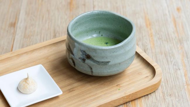 5 Makanan dan Minuman Jepang Terbaik untuk Kulit