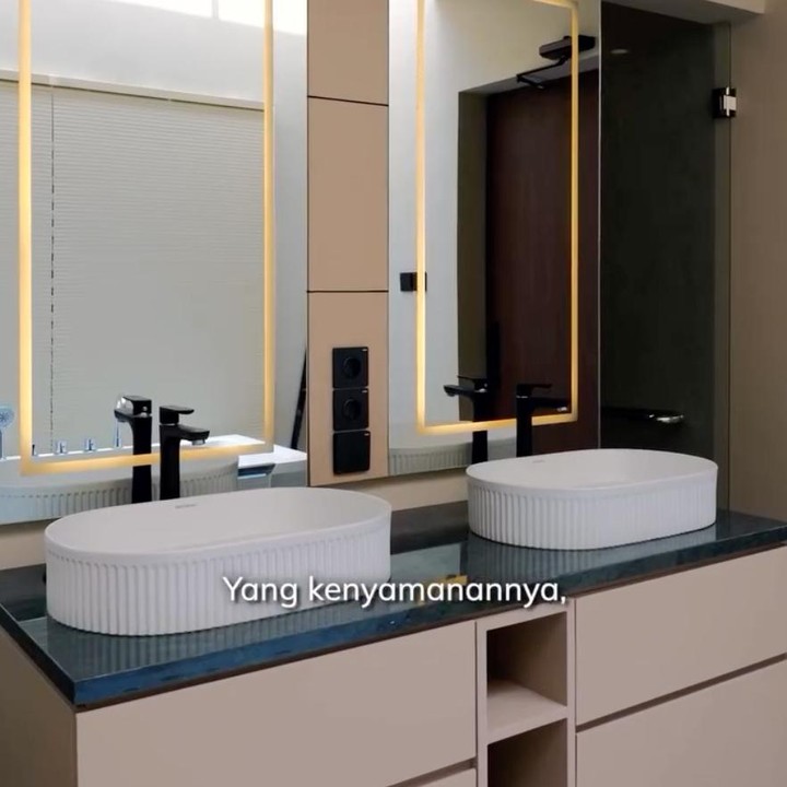<p>Keduanya mengunggah beberapa video di akun Instagram pribadi yang memperlihatkan berbagai sudut hunian sekaligus menjelaskan konsep desain, pemilihan perabot, hingga penataan setiap ruangan.&nbsp;(Foto: Instagram @cantitachril)</p>