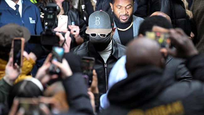 Chris Brown Lolos dari Bui Usai Pukul Pria Pakai Botol