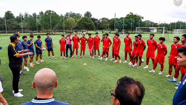 Presiden FAM Ab Ghani Hassan memberikan dukungan kepada Timnas Indonesia U-17.